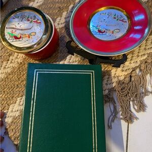 Festive Red and Green Holiday Decor Set vintage Christmas box,plate and photo al